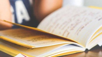 Προετοιμασία ειδικό μάθημα πανελλαδικών εξετάσεων.